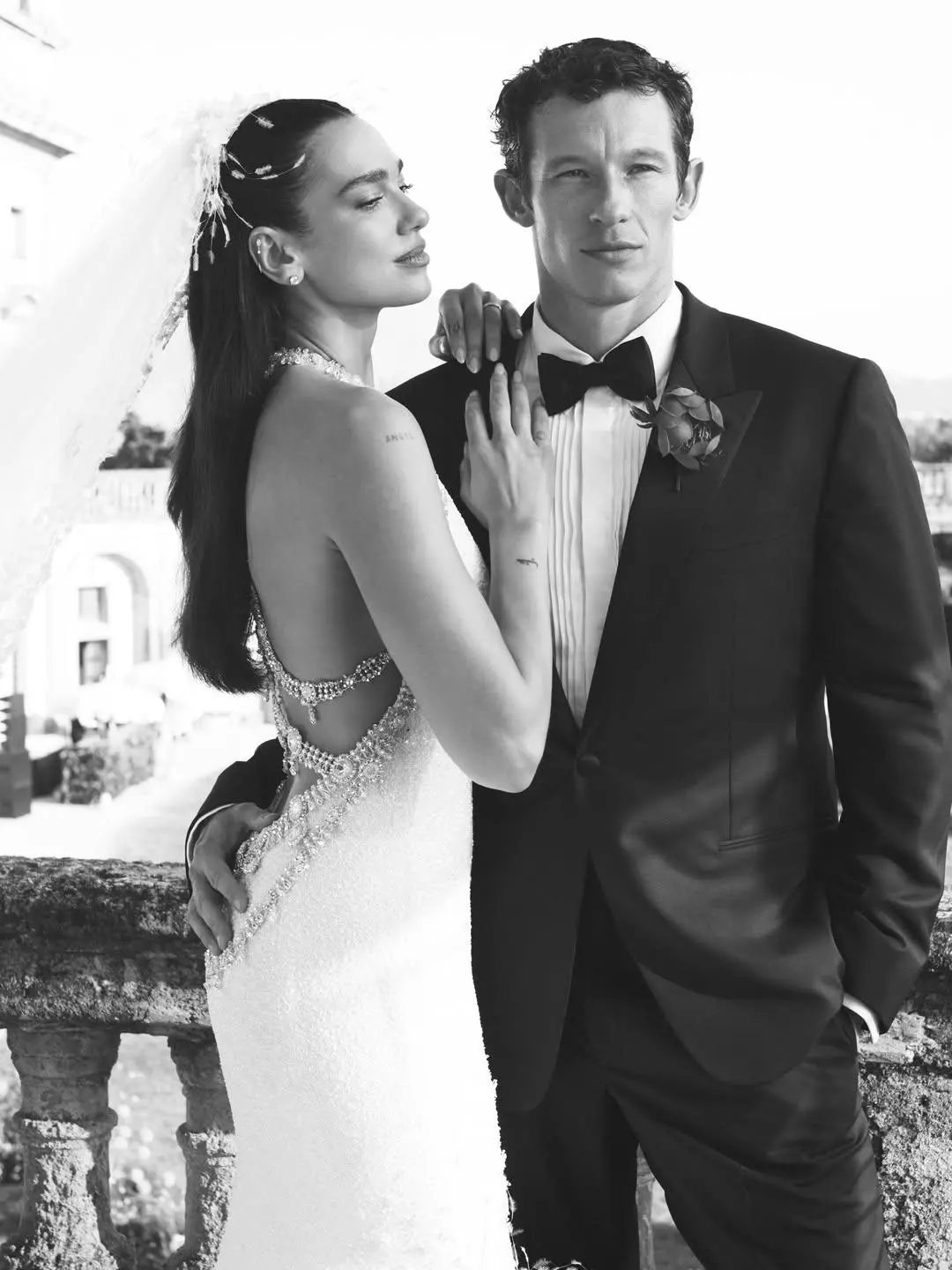 $!Comparte Dua Lipa Imágenes de su boda con Callum Turner