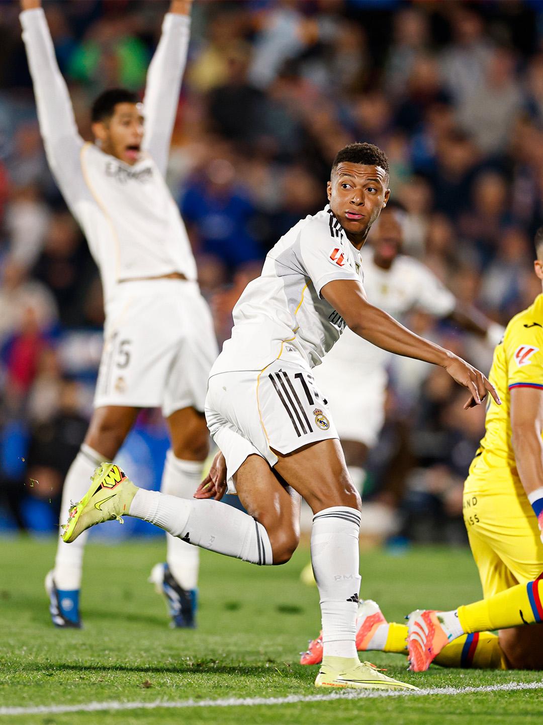 $!Mbappé decide en el tramo final y devuelve al Real Madrid a la cima de LaLiga