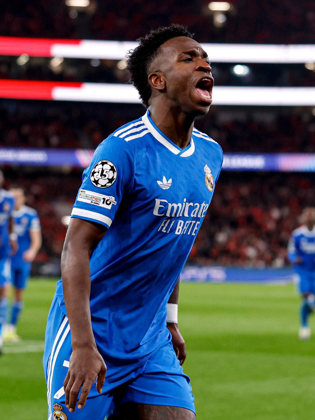 $!Real Madrid vence al Benfica y Vinícius activa protocolo antirracismo en Lisboa