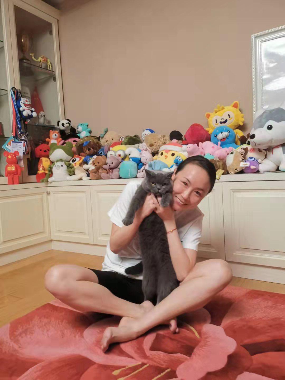 $!Periodistas aseguran que tenista Peng Shuai ‘está en su casa’ y publican fotos suyas