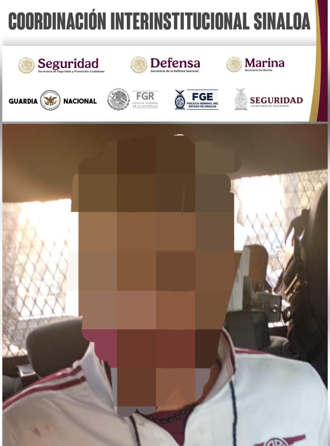 $!Detienen a dos motociclistas armados en Villa Juárez, Navolato