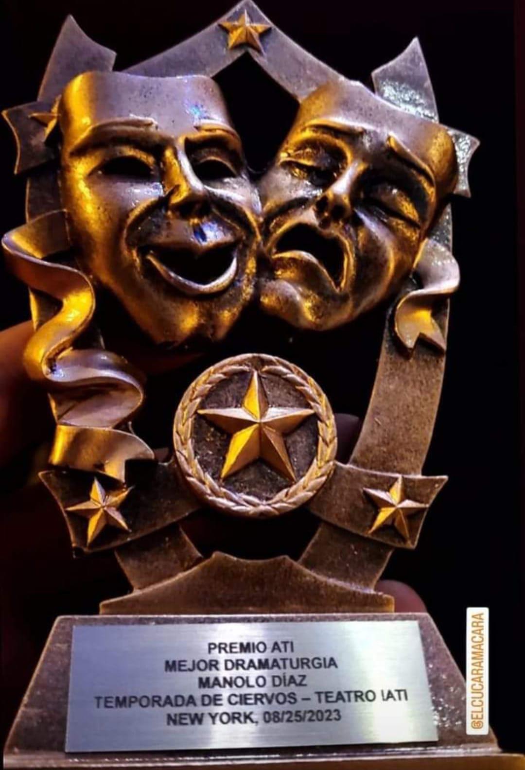$!El dramaturgo mazatleco Manolo Díaz obtuvo el Premio Artistas de Teatro Independiente (ATI) al “Mejor Dramaturgia”, en la Temporada de Ciervos 2023 en Nueva York.