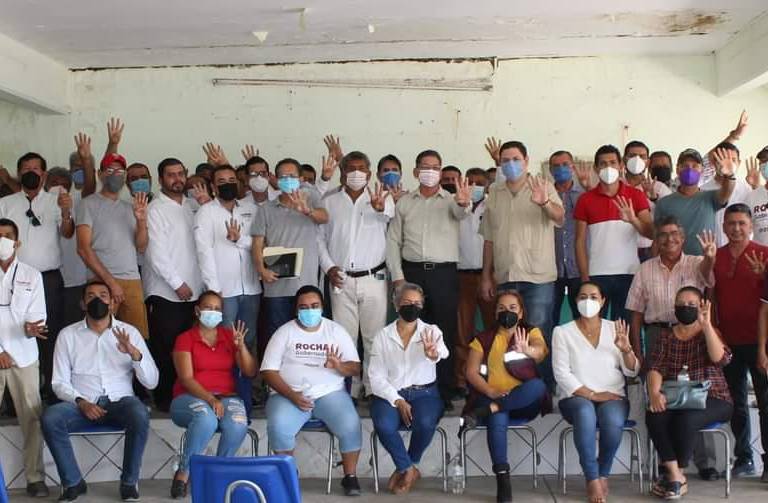 Reaparece en la escena pública el ex Alcalde de Escuinapa, Emmett Soto Grave