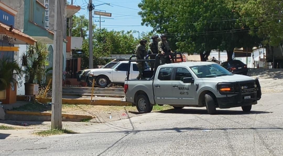 $!Detienen a siete personas en Rosario, dos de ellos menores y una mujer; les aseguran drogas y vehículos