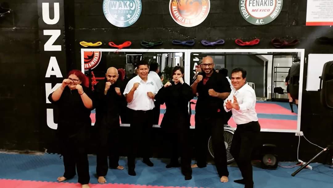 $!Suben un escalón más en su camino a la excelencia dentro del kickboxing