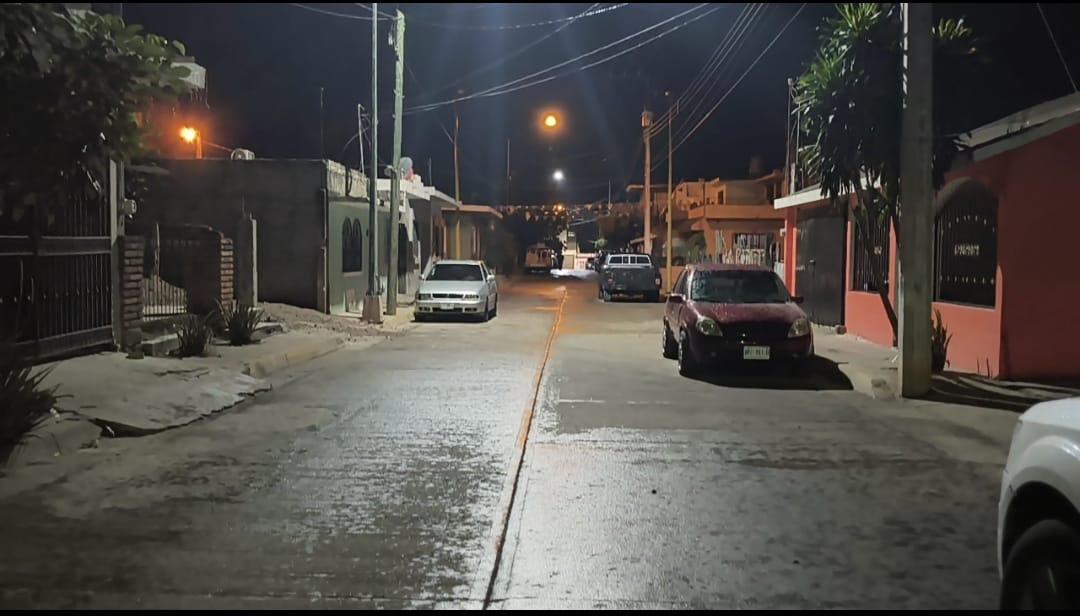 $!Lluvia, viento y relámpagos sorprenden a Rosario durante este viernes