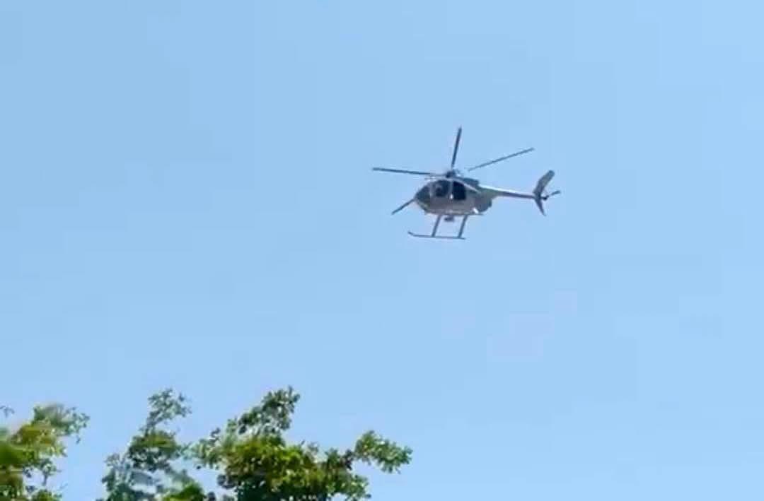 $!Persecución en la zona rural de Guasave deja dos vehículos de lujo asegurados por la Marina