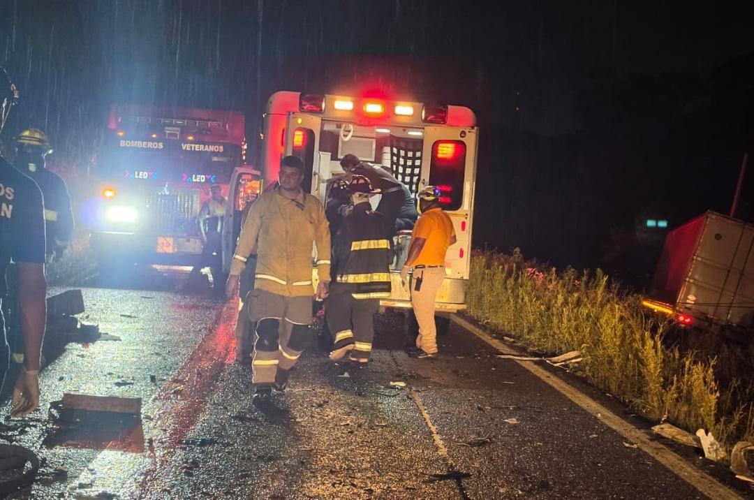 $!Reportan fuerte choque carretero en El Chilillo, al norte de Mazatlán