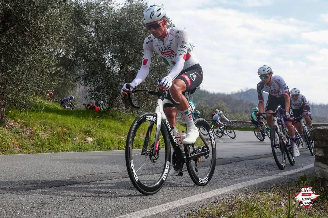 $!Isaac del Toro cae al tercer lugar del ranking UCI tras triunfo de Vingegaard