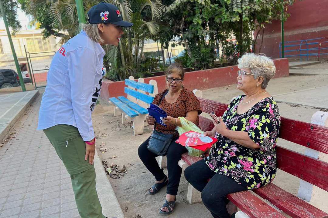 $!Promete Erika Sánchez replantear el esquema de recolección de basura