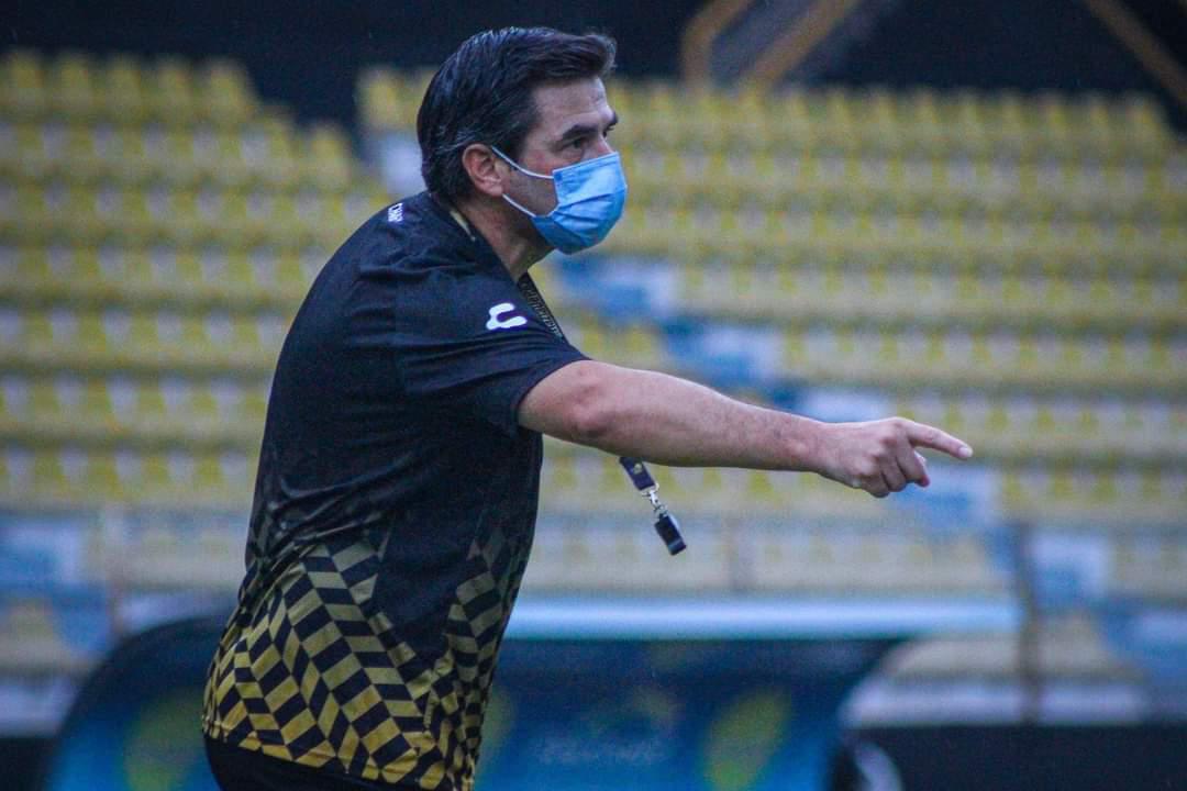 $!Rafael García, DT de Dorados, defiende a Raúl Zúñiga