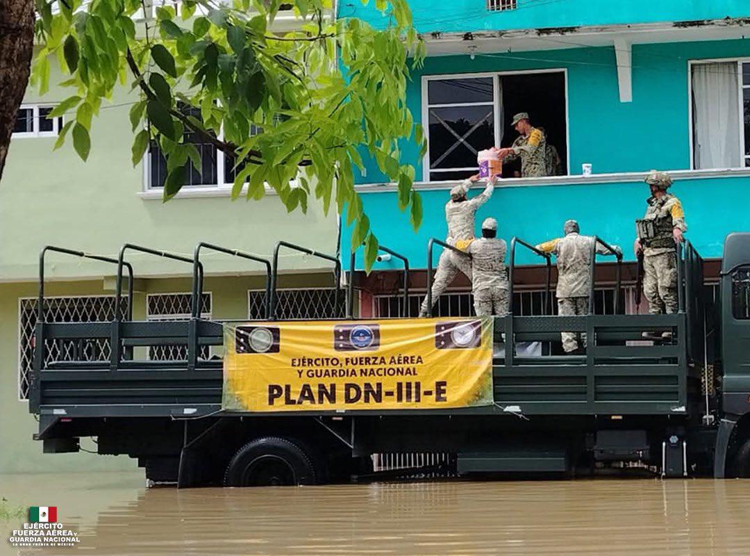 $!En México, 37 muertos por lluvias; ‘a nadie dejaremos desamparado’: Sheinbaum; Nahle minimiza tragedia