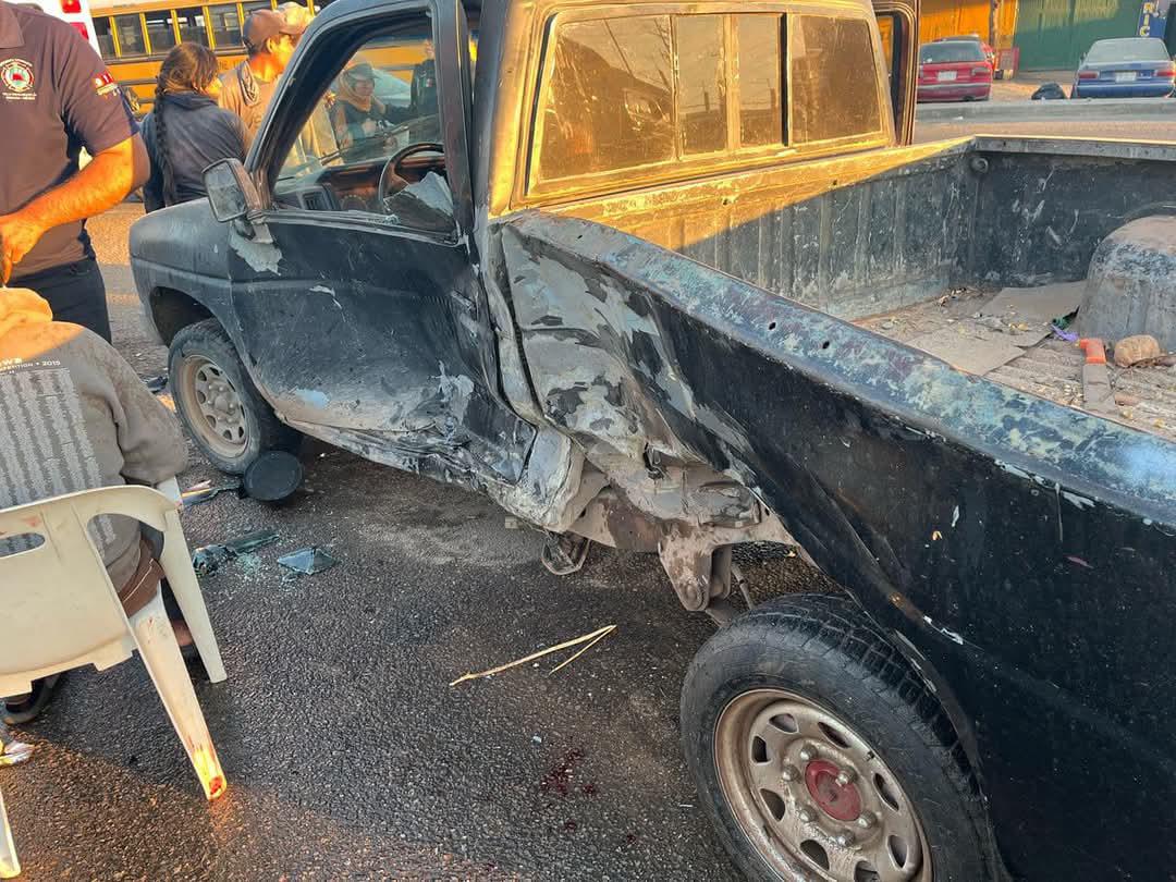 $!Choque de dos autos en la Internacional deja siete lesionados en Villa Unión