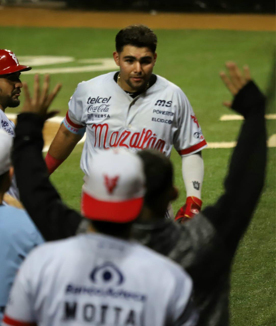 $!Falla bateo oportuno y Venados deja ir serie ante Tucson
