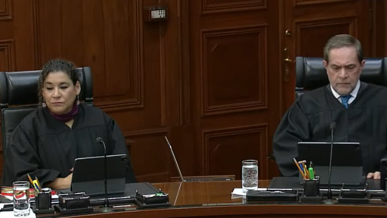 El máximo tribunal constitucional detalló que no era posible dar de alta a los ministros ante el ISSSTE.