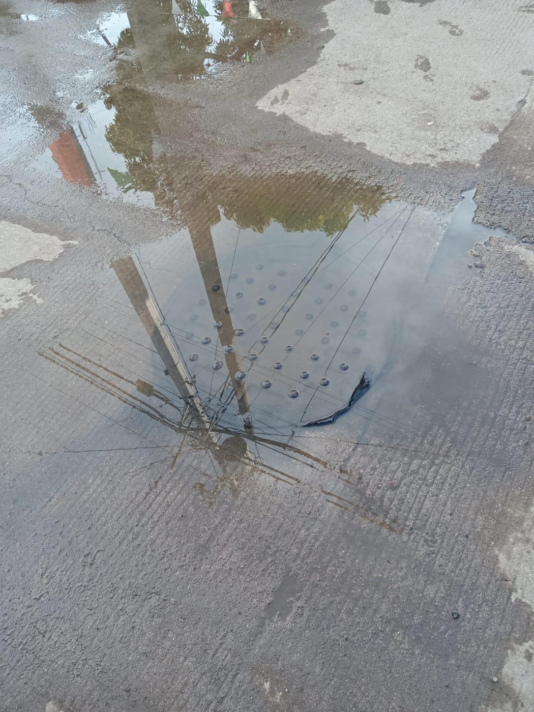 $!Inundan aguas negras la colonia Jesús García; vecinos se alistan para bloquear crucero para que les solucionen