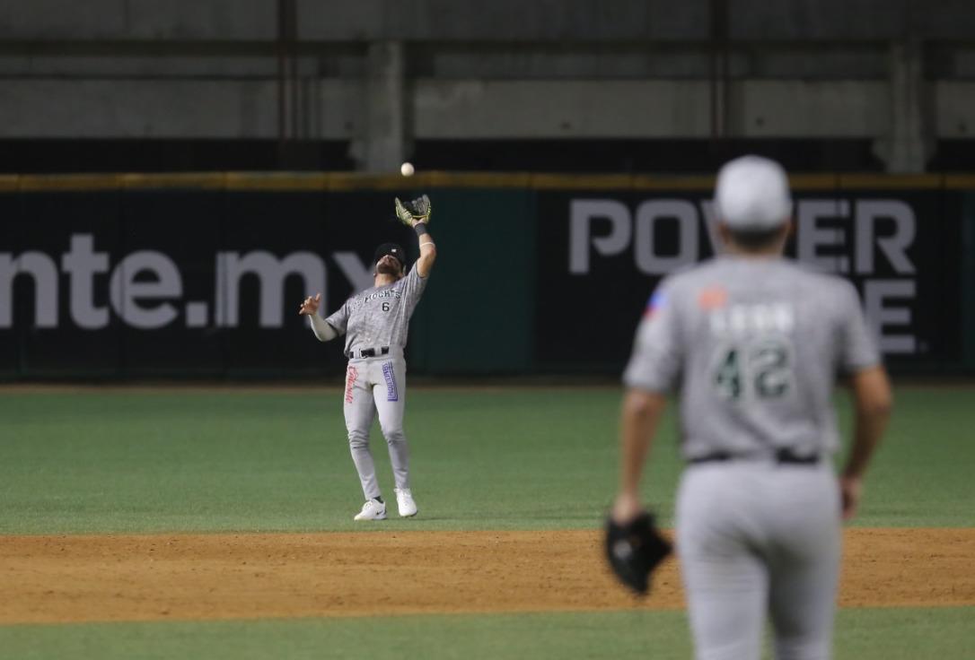$!Venados sufre paliza en casa ante Cañeros