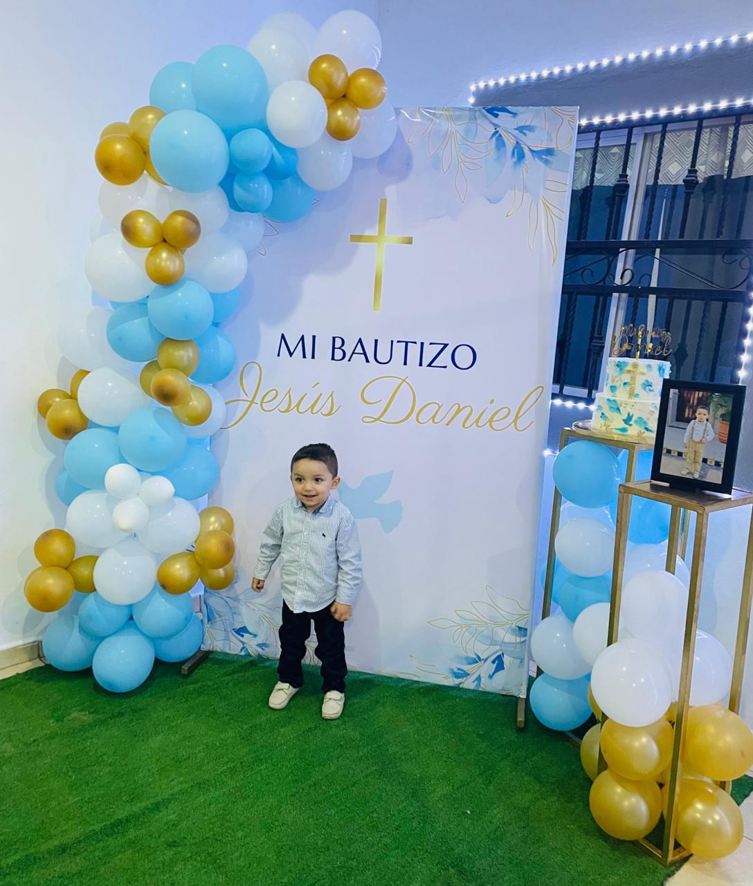 $!Danielito, feliz en pleno convivio.