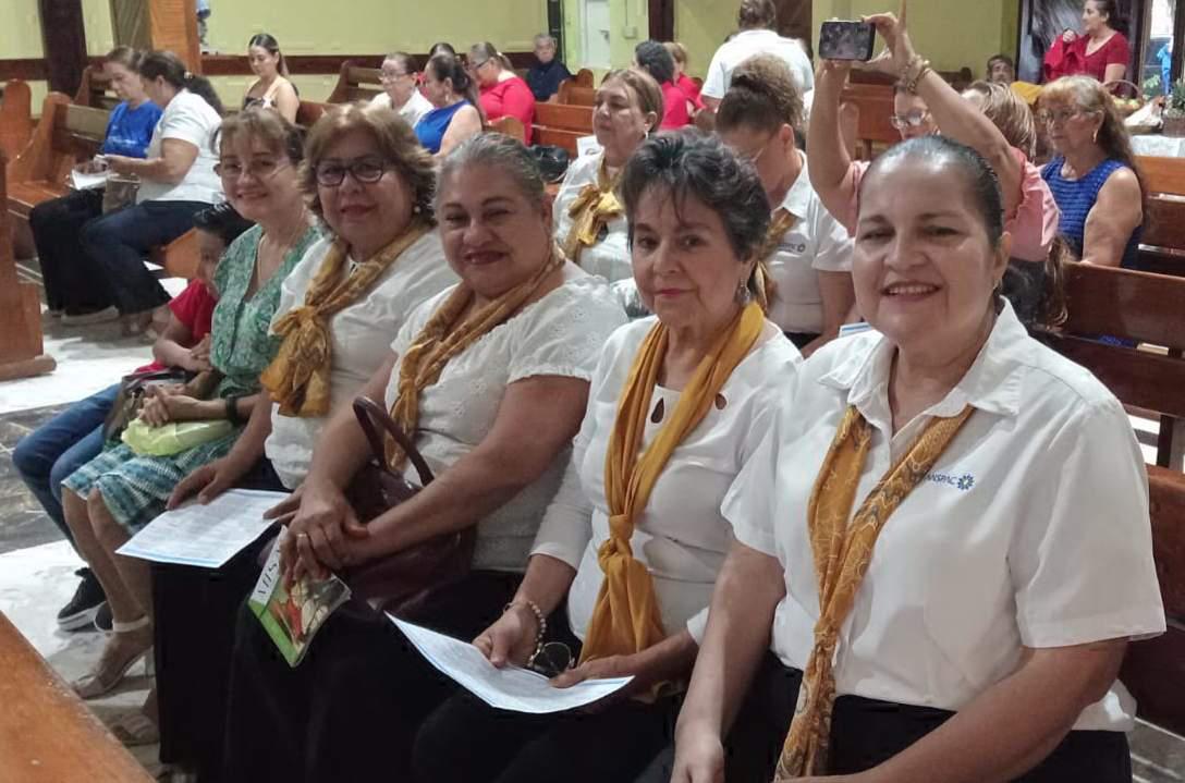 $!Adriana Arciga, Luduvina Camacho, Lorena López, Ángeles Escalantes y Martha Rodríguez.