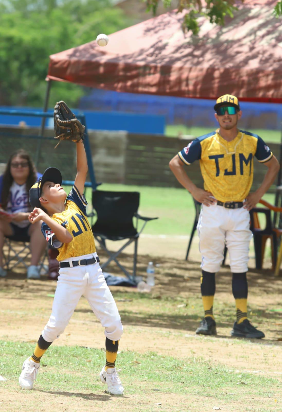 $!Liga Quintero Castañeda Azul arrasa en el Nacional Escuelita-Pastel 2026