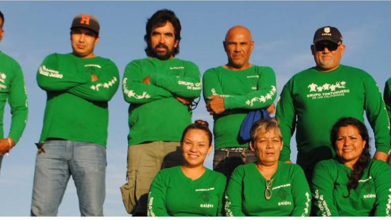Los Becerra, una familia dedicada a la conservación de especies, originaria de la comunidad pesquera de Bahía de Kino, Sonora, al noroeste de México. Foto: Grupo Tortuguero de Bahía de Kino.