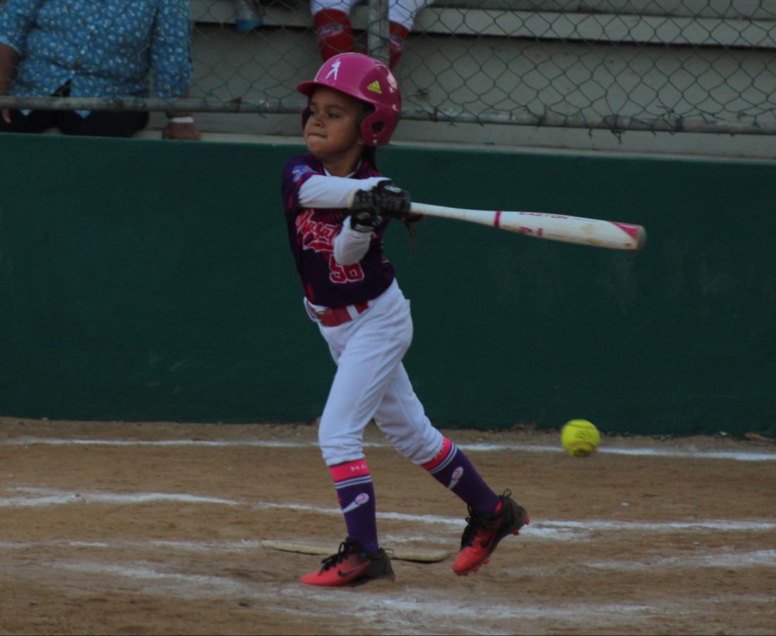 $!Mazatlán se corona en la Sub 8 del Estatal de Softbol Femenil