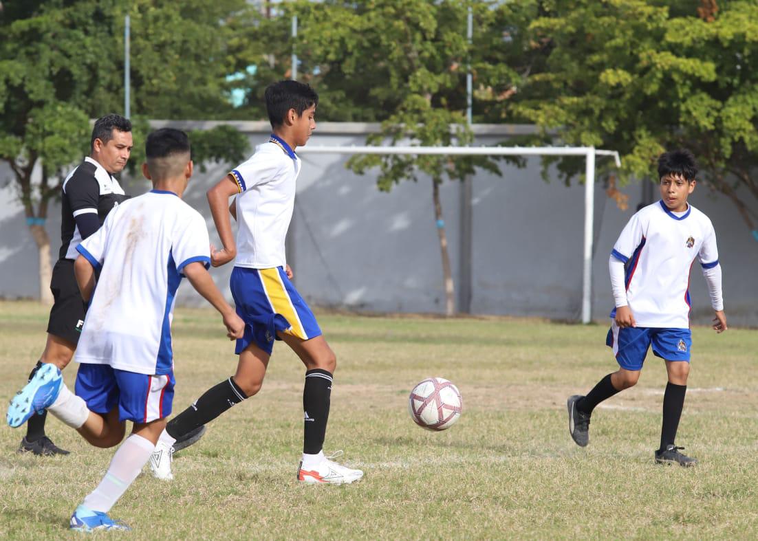 $!Disputan finales de zona en Juegos Deportivos Nacionales Escolares