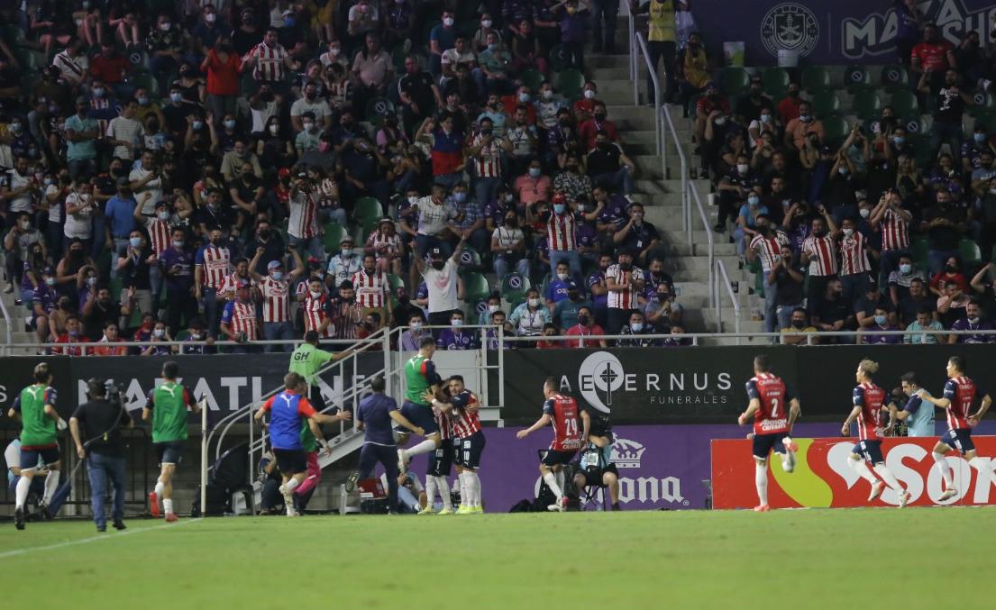 $!¡A rezar! Mazatlán cae ante Chivas y está al borde de la eliminación