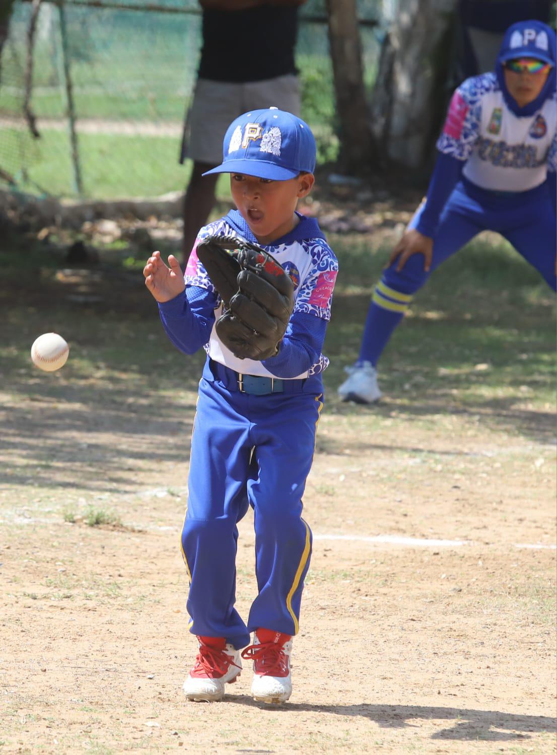 $!Nacional de Beisbol Escuelita vuelve a la acción tras las lluvias en Mazatlán