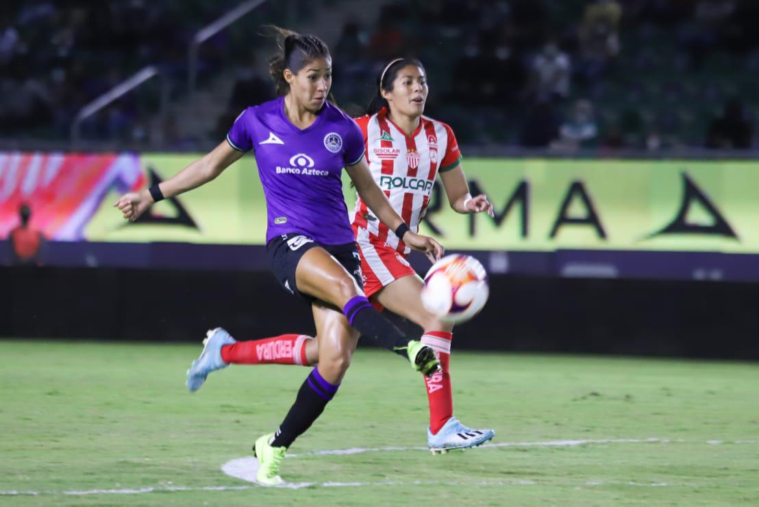 $!Mazatlán FC Femenil apaga a las Centellas del Necaxa en el Kraken