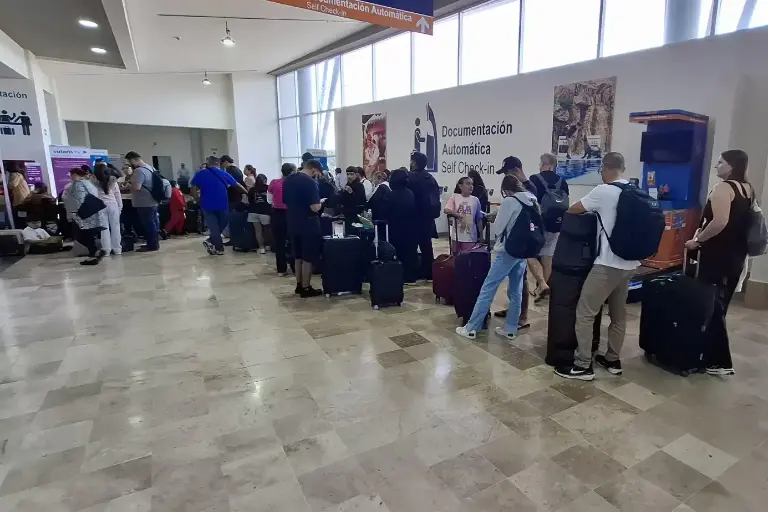 Durante el primer cuatrimestre de 2026 Mazatlán recibió menos pasajeros aéreos comparado con un año antes.