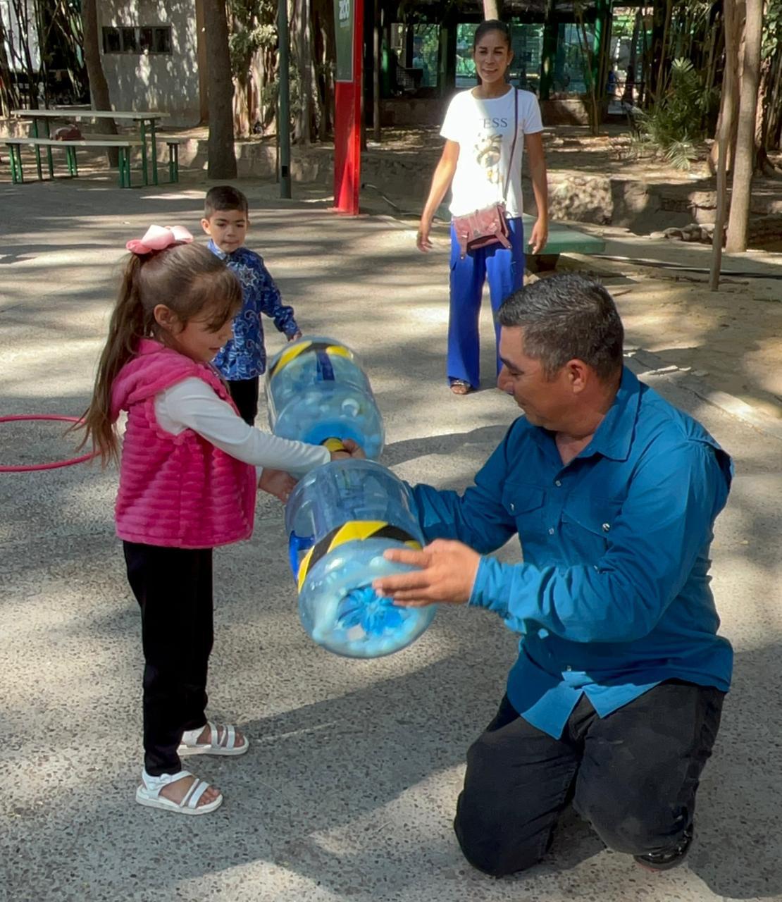 $!Imdec celebra Jornada Deportiva y Recreativa en el Zoológico de Culiacán en presentación de capibaras