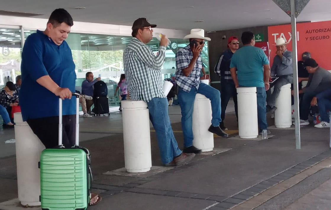 $!La toma del Aeropuerto de Culiacán trae enojo, cansancio y decepción