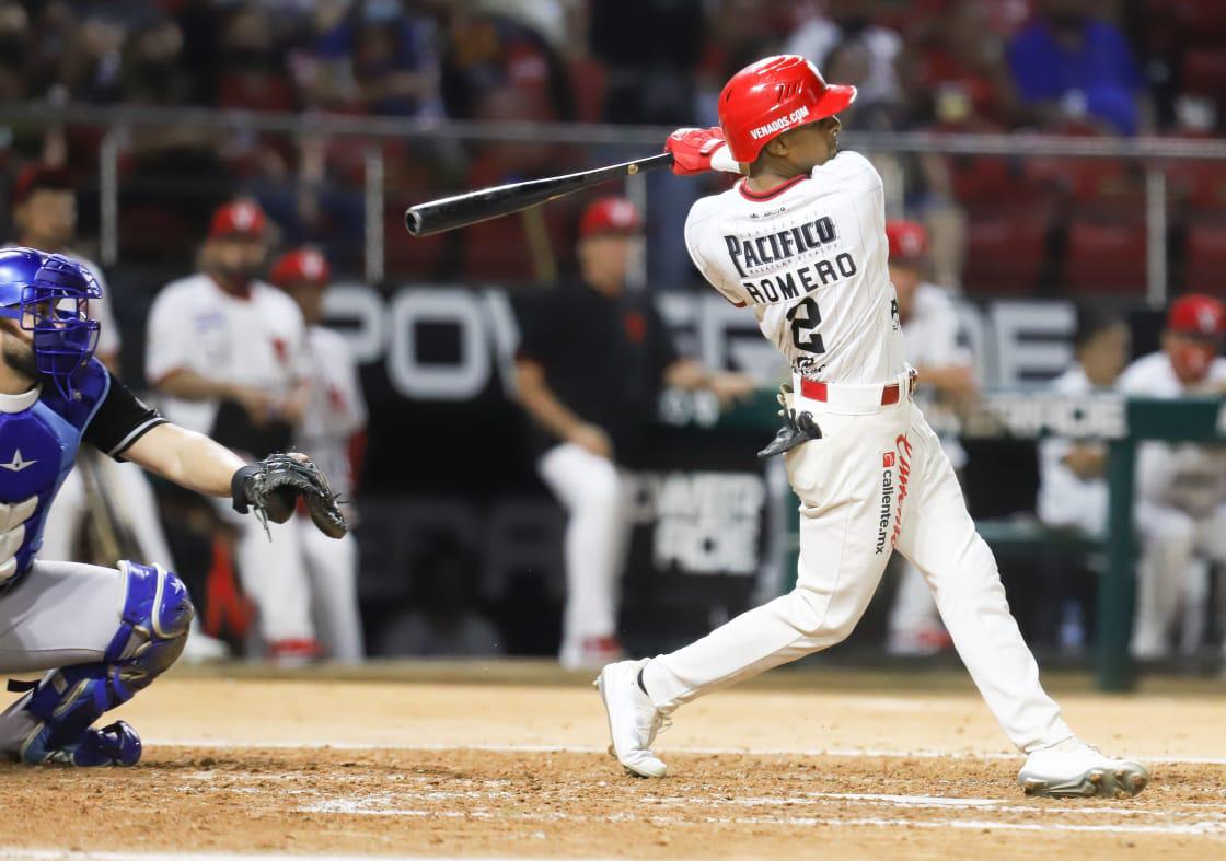 $!Venados de Mazatlán deja tendido a Charros de Jalisco en feria de carreras