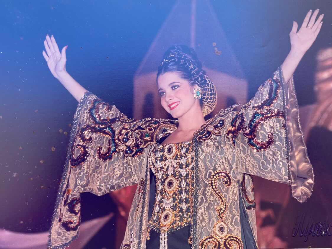 $!Paloma Palacios, la Reina de los Juegos Florales que este viernes será homenajeada por 25 años de reinado