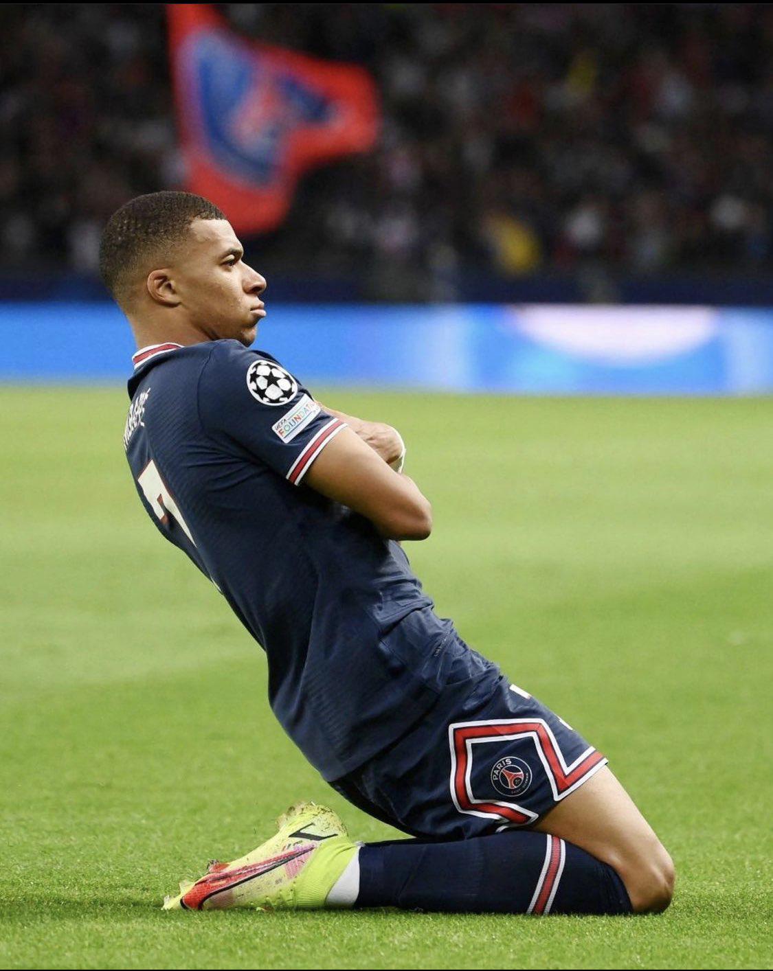 $!Mbappé supera a Messi y a Cristiano como el futbolista mejor pagado del mundo