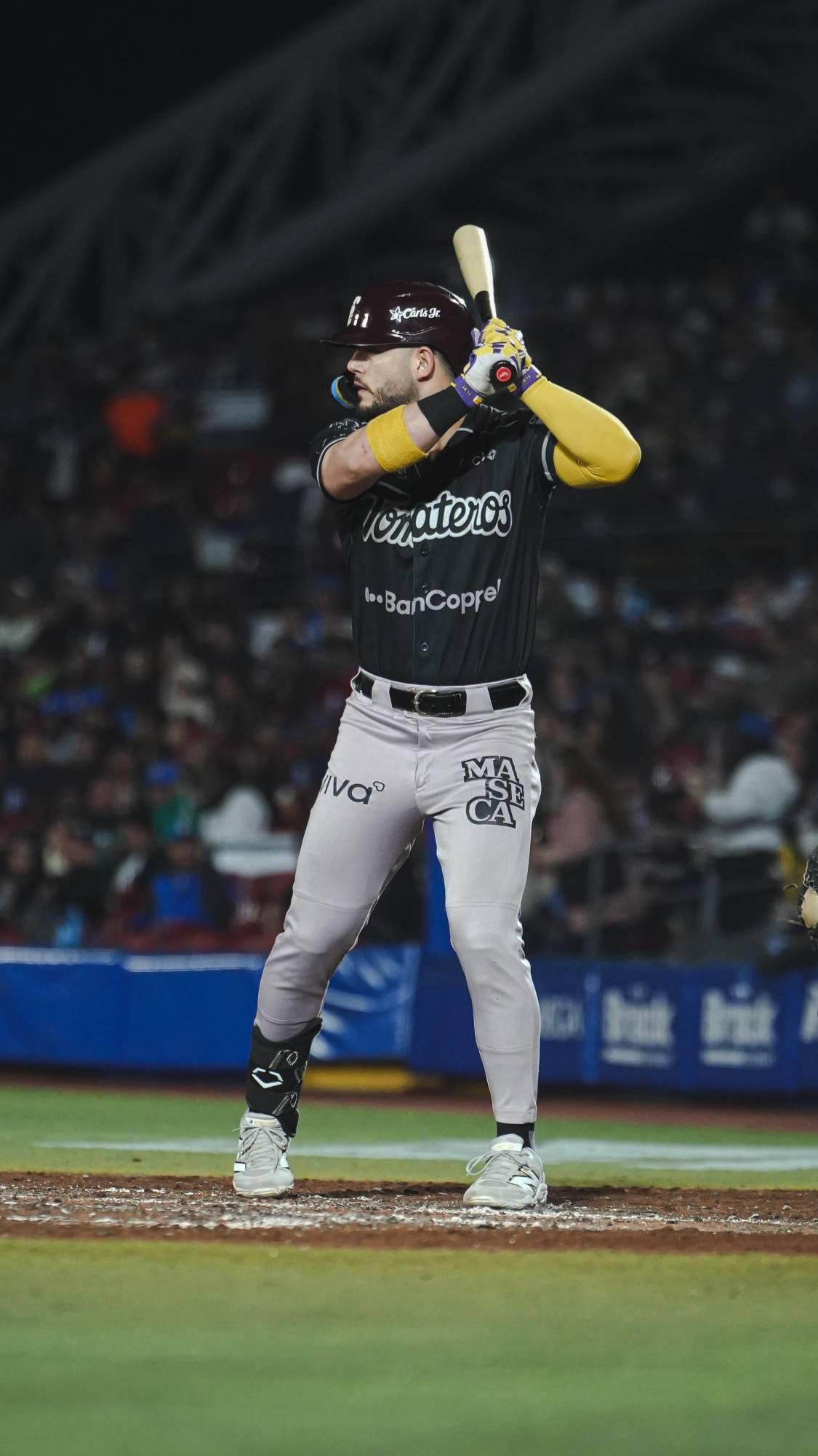 $!Tomateros de Culiacán naufraga en Zapopan ante Charros