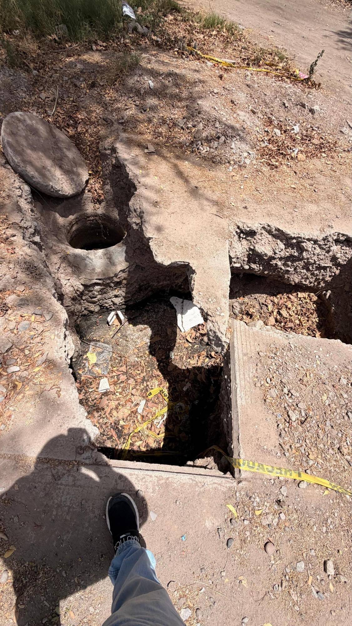 $!Son tuberías obsoletas el detonante de nuevos socavones en Los Mochis