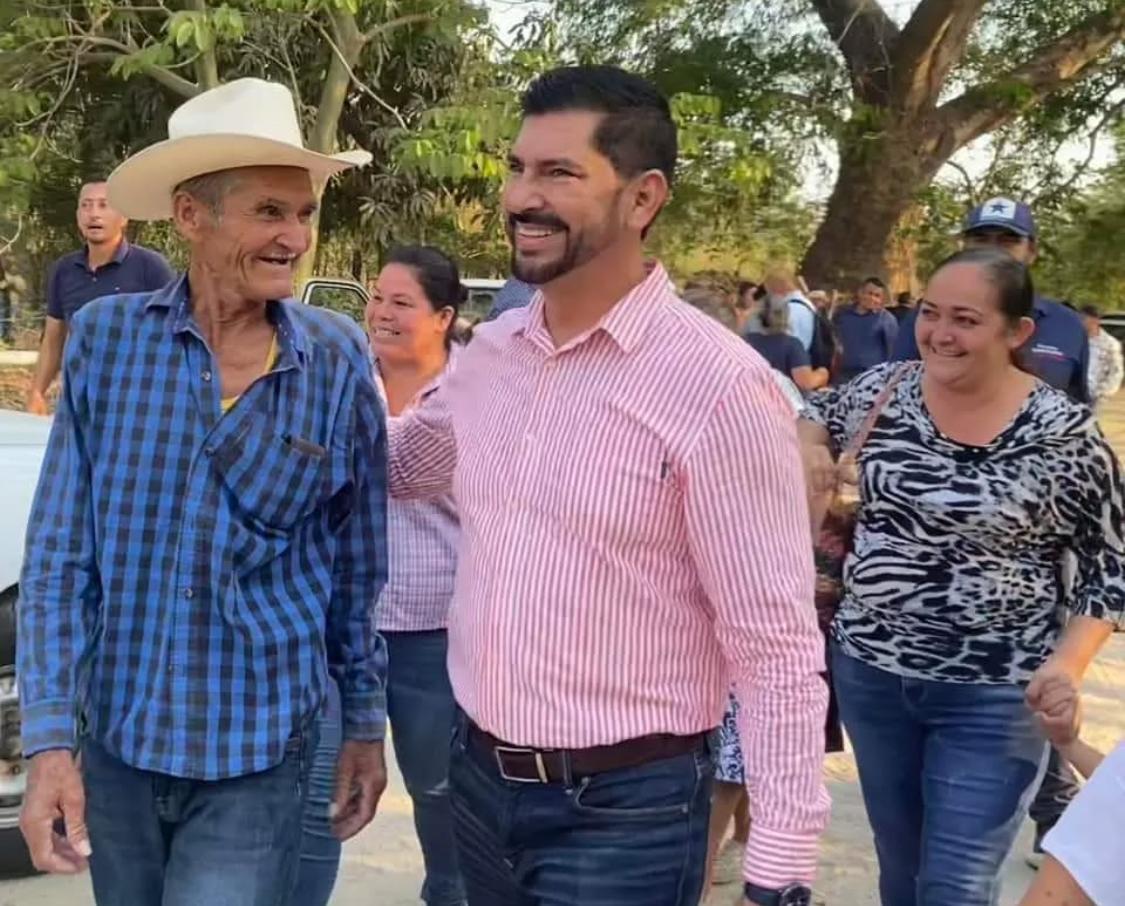 $!Negociará Juan Carlos Patrón con ejidatarios y comuneros de la ruta donde pasará el Tren Mazatlán-Los Mochis