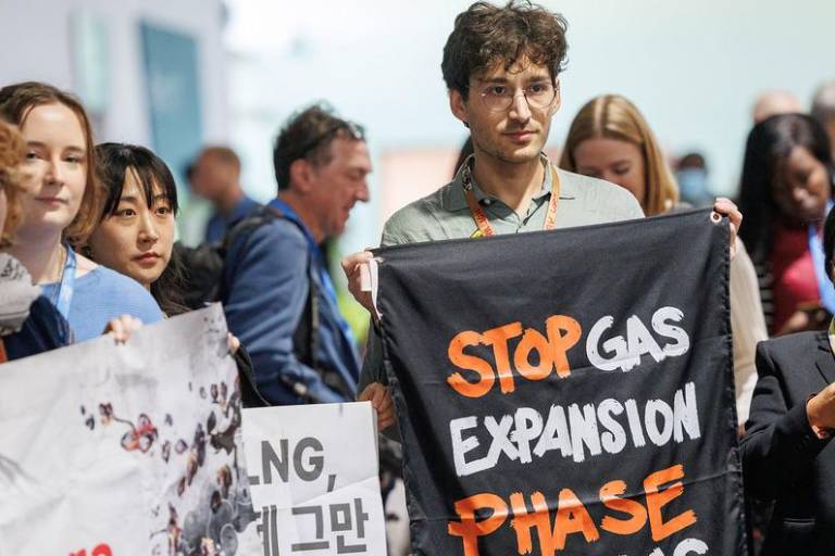 Los gobiernos y la industria deben reducir las emisiones de metano con acciones, no con palabras, señalan en la COP29