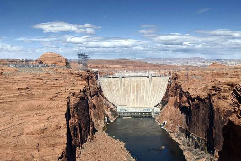 El clima seca los embalses del oeste estadounidense, que se enfrenta a la escasez de agua y energía