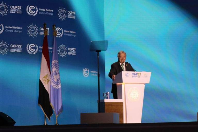 O cooperamos o perecemos, dice Antonio Guterres en la COP27, y reitera su llamado a gravar a las empresas petroleras