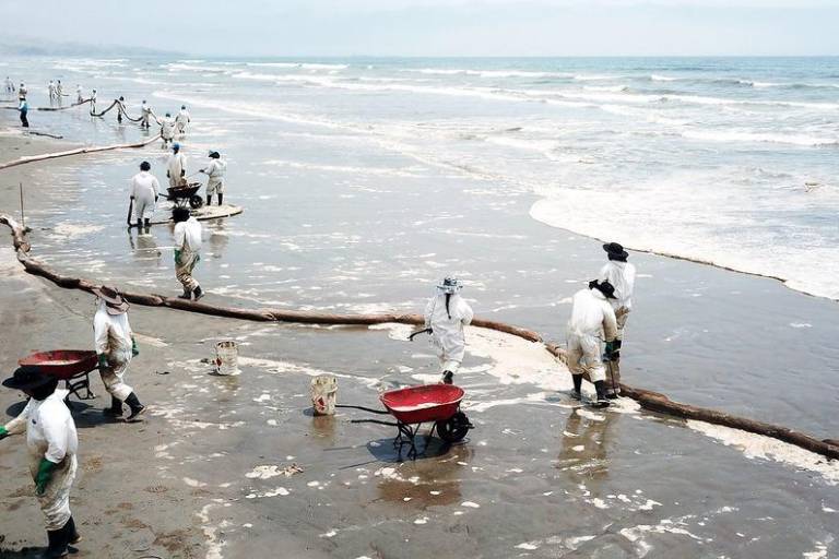 Gobierno de Perú solicita ayuda a la ONU tras derrame de petróleo provocado por el tsunami de Tonga