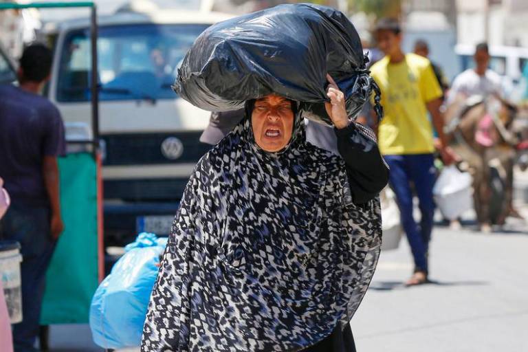 Israel lanza una ofensiva terrestre en la capital de Gaza y la situación empeora cada hora