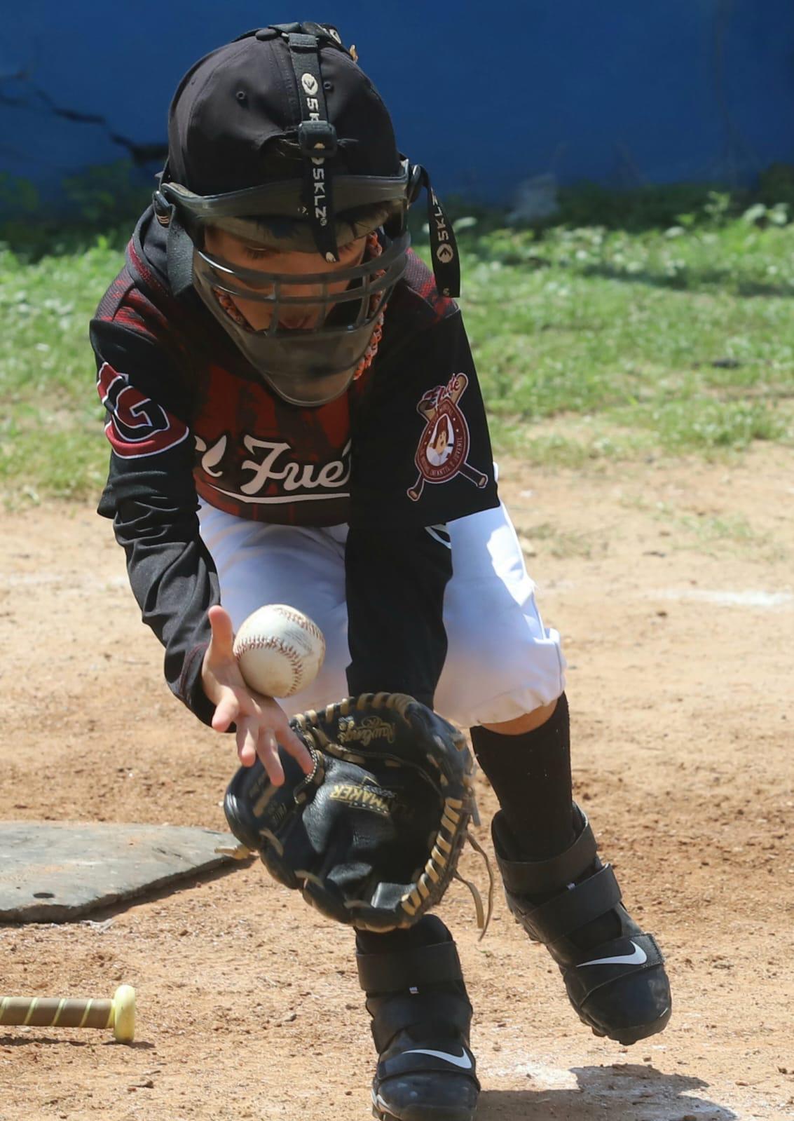 $!Nacional de Beisbol Escuelita vuelve a la acción tras las lluvias en Mazatlán