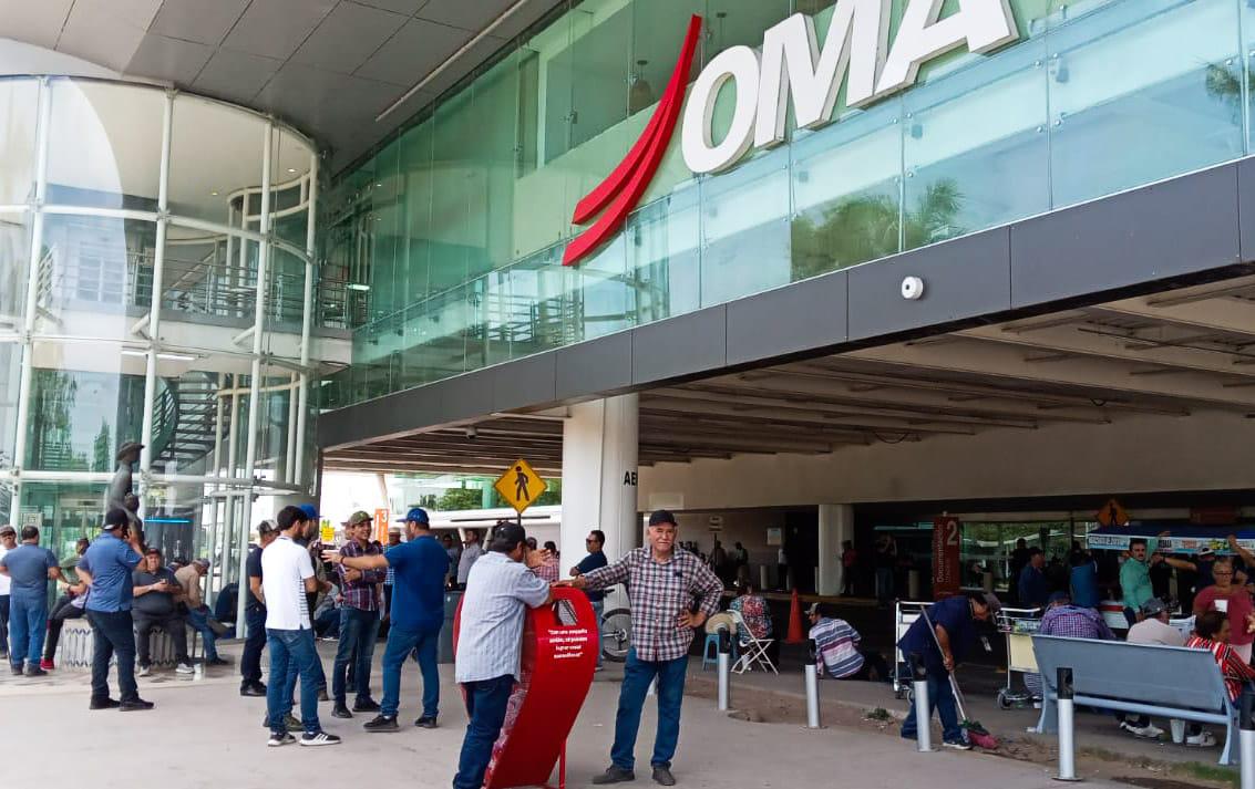 $!La toma del Aeropuerto de Culiacán trae enojo, cansancio y decepción