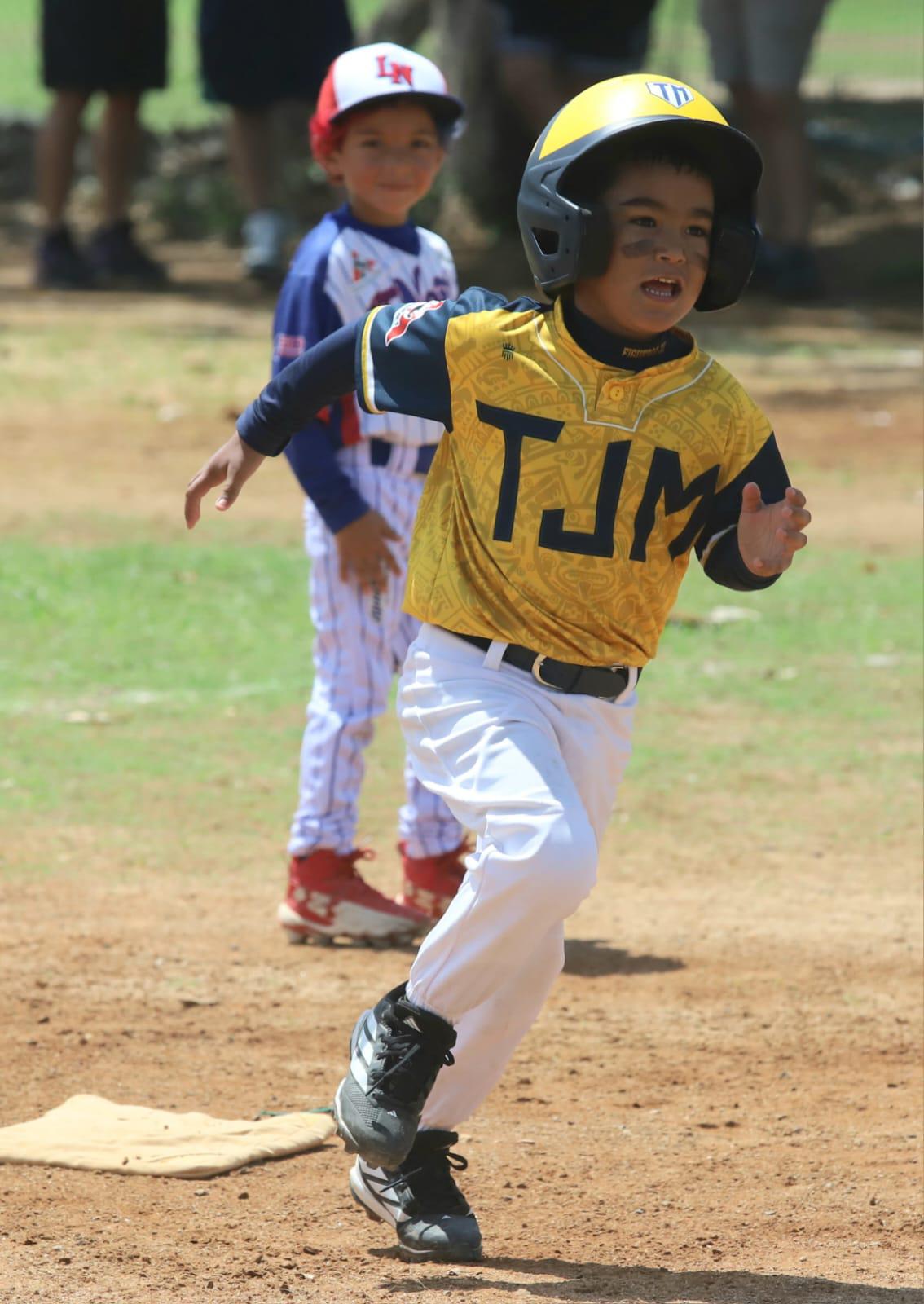 $!Liga Quintero Castañeda Azul arrasa en el Nacional Escuelita-Pastel 2026