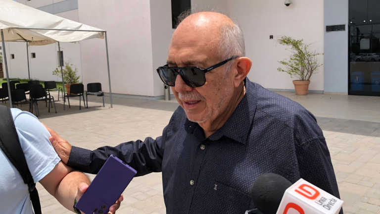 El pasado 6 de junio, el ex Alcalde de Mazatlán, Luis Guillermo Benítez Torres, fue vinculado a proceso por una compra de vehículos realizada durante su gestión.