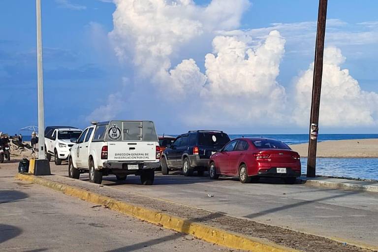 Anuncia Policía Acuática recorridos en playas de Mazatlán durante día y noche