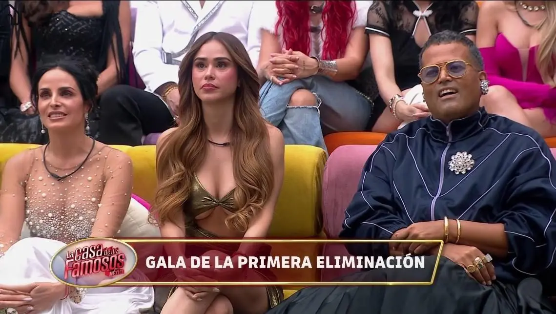 $!Aldo Rendón fue salvado por el público.